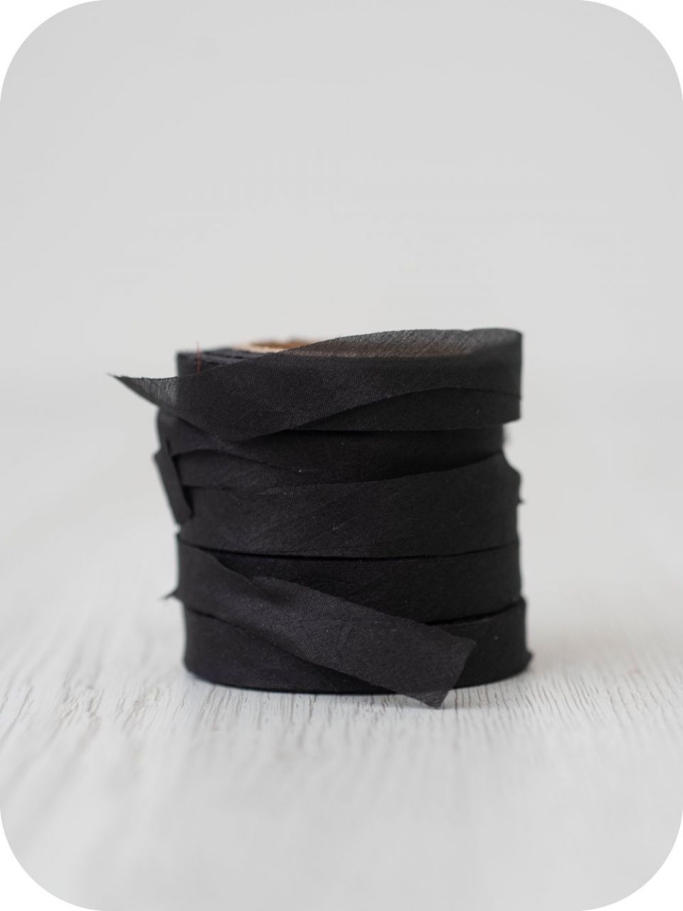 DARK /fekete/ 1 cm széles selyem pongé szalag