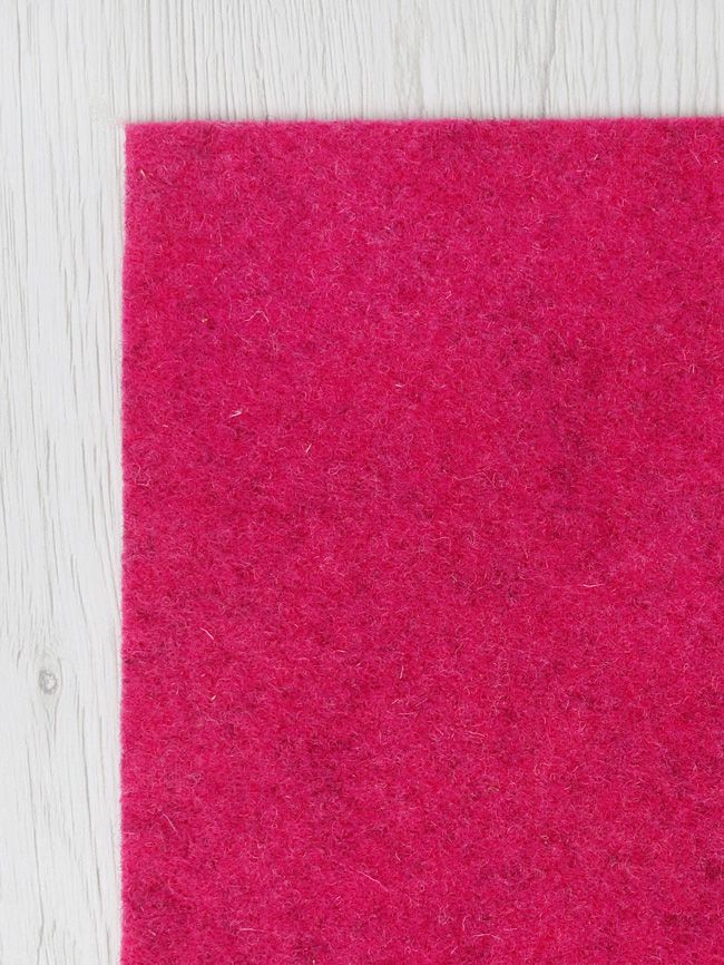RASPBERRY /Málna/ Gyapjúfilc RASPBERRY /Málna/ Gyapjúfilc